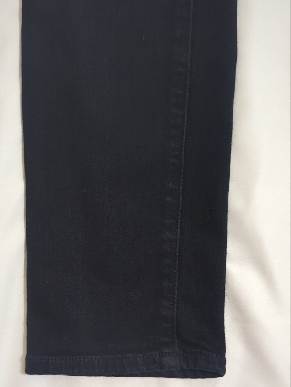 PAIGE Gemma Skinny Jean, Color Black Shadow Size 25 - Picture 7 of 15